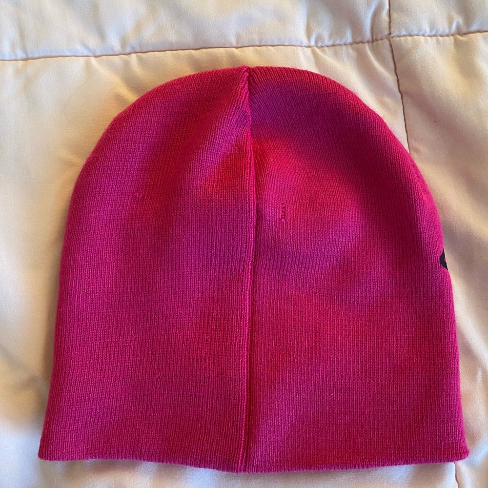 2013 pink Hello Kitty star beanie - Picture 2 of 9